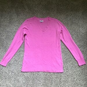 Mega soft Croft & Barrow Pink V-Neck Sweater